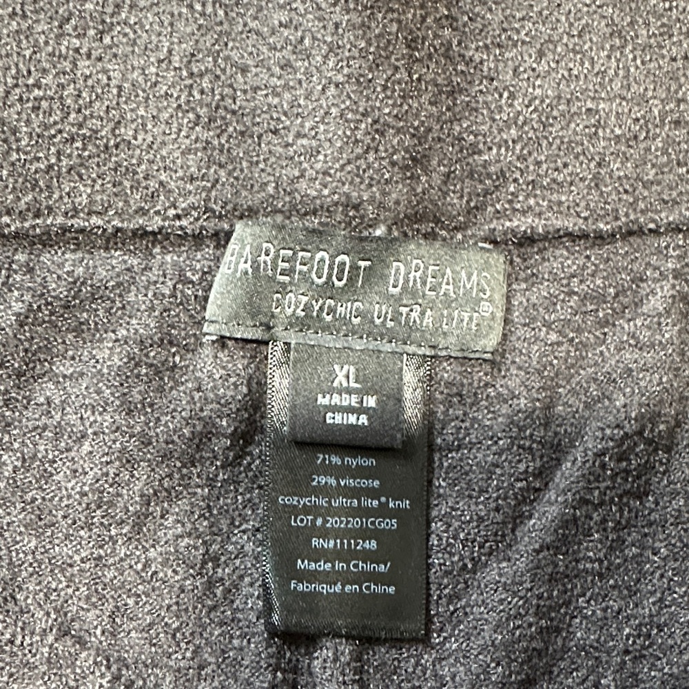 Barefoot Dreams CozyChic Ultra Lite Charcoal Shorts Size XL - Picture 2 of 4